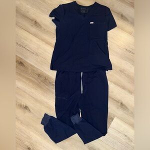 FIGS - Navy Scrub Top and Pant Set Medium Top, Small Pant
